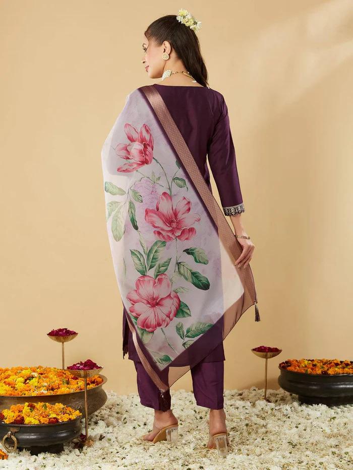 Wine Purple Chanderi Embroidered Kurta Set with Chanderi Printed Dupatta