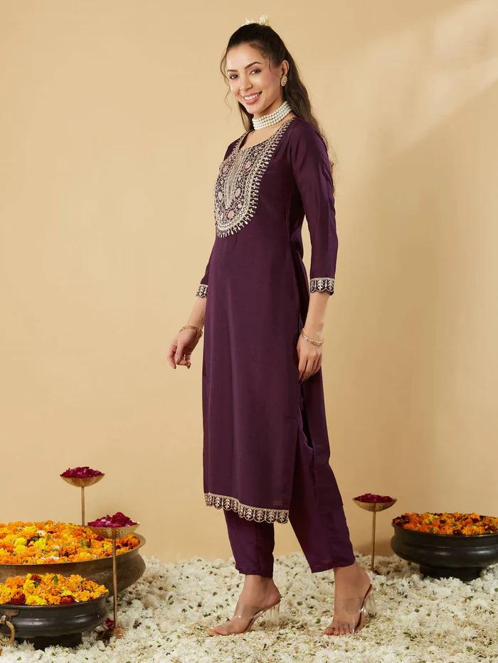 Wine Purple Chanderi Embroidered Kurta Set with Chanderi Printed Dupatta