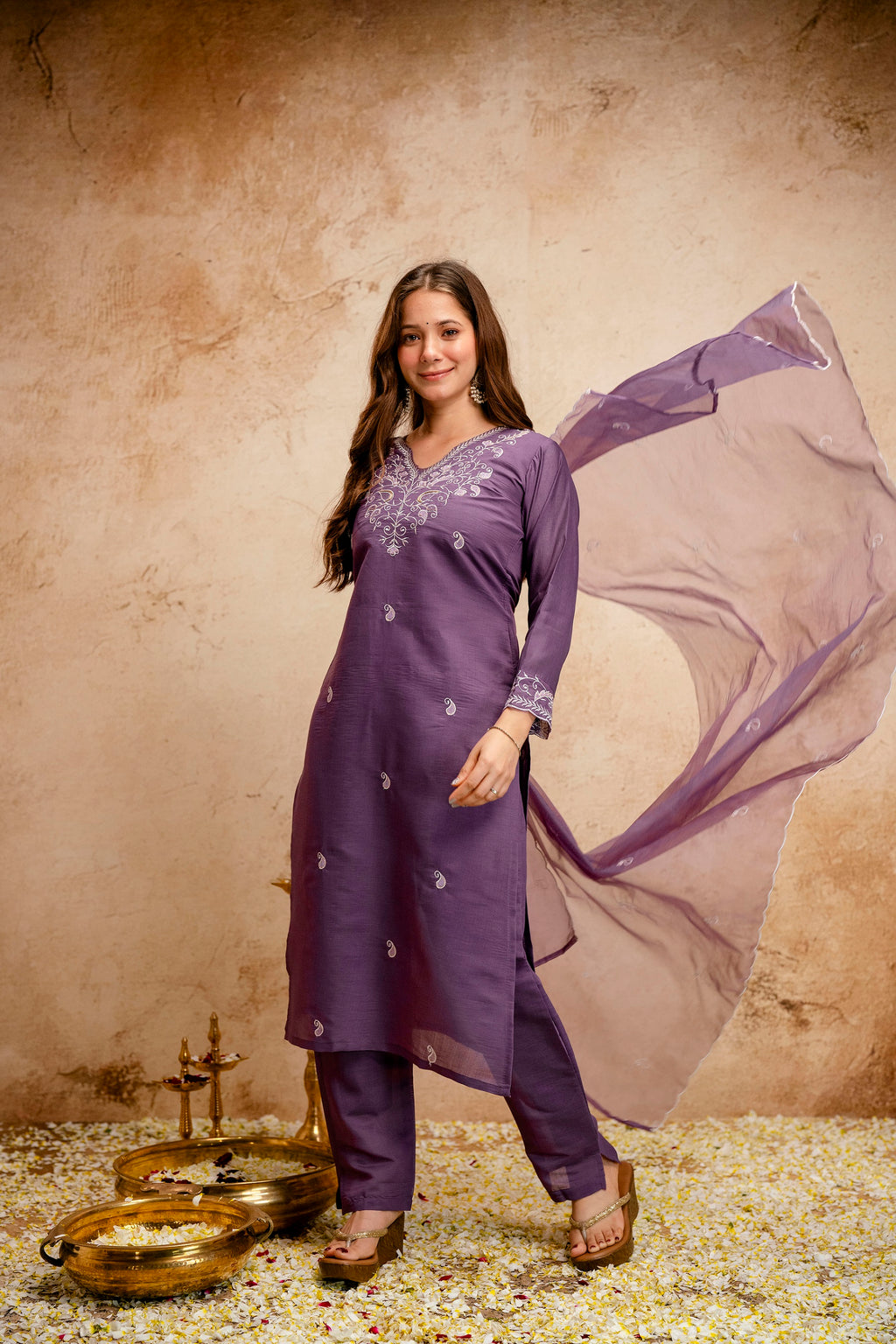 Viscose Chanderi Embroidered Kurta Set with Organza Dupatta
