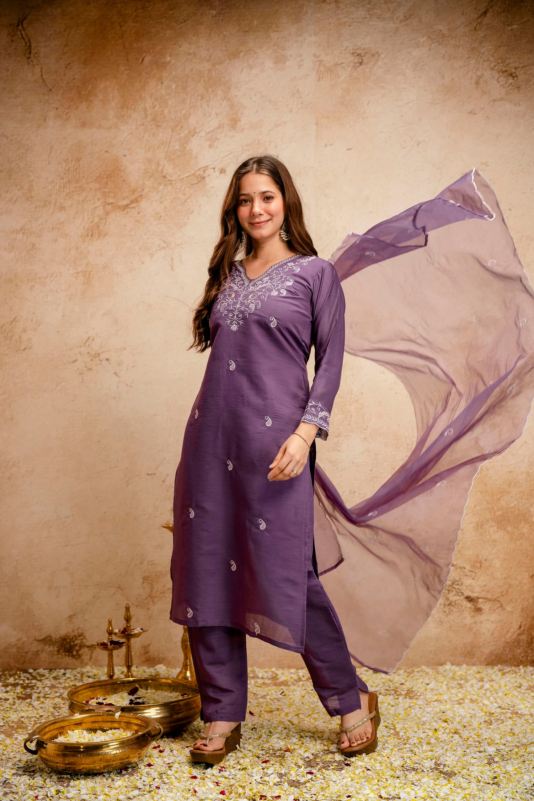 Viscose Chanderi Embroidered Kurta Set with Organza Dupatta