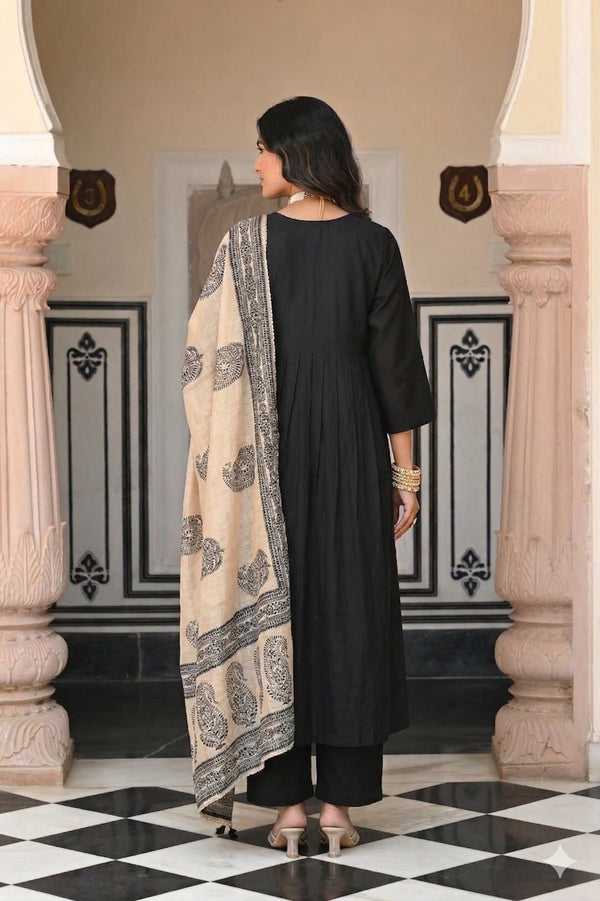 Black Viscose Chanderi Embroidered Kurta Set with Kalamkari Print Dupatta
