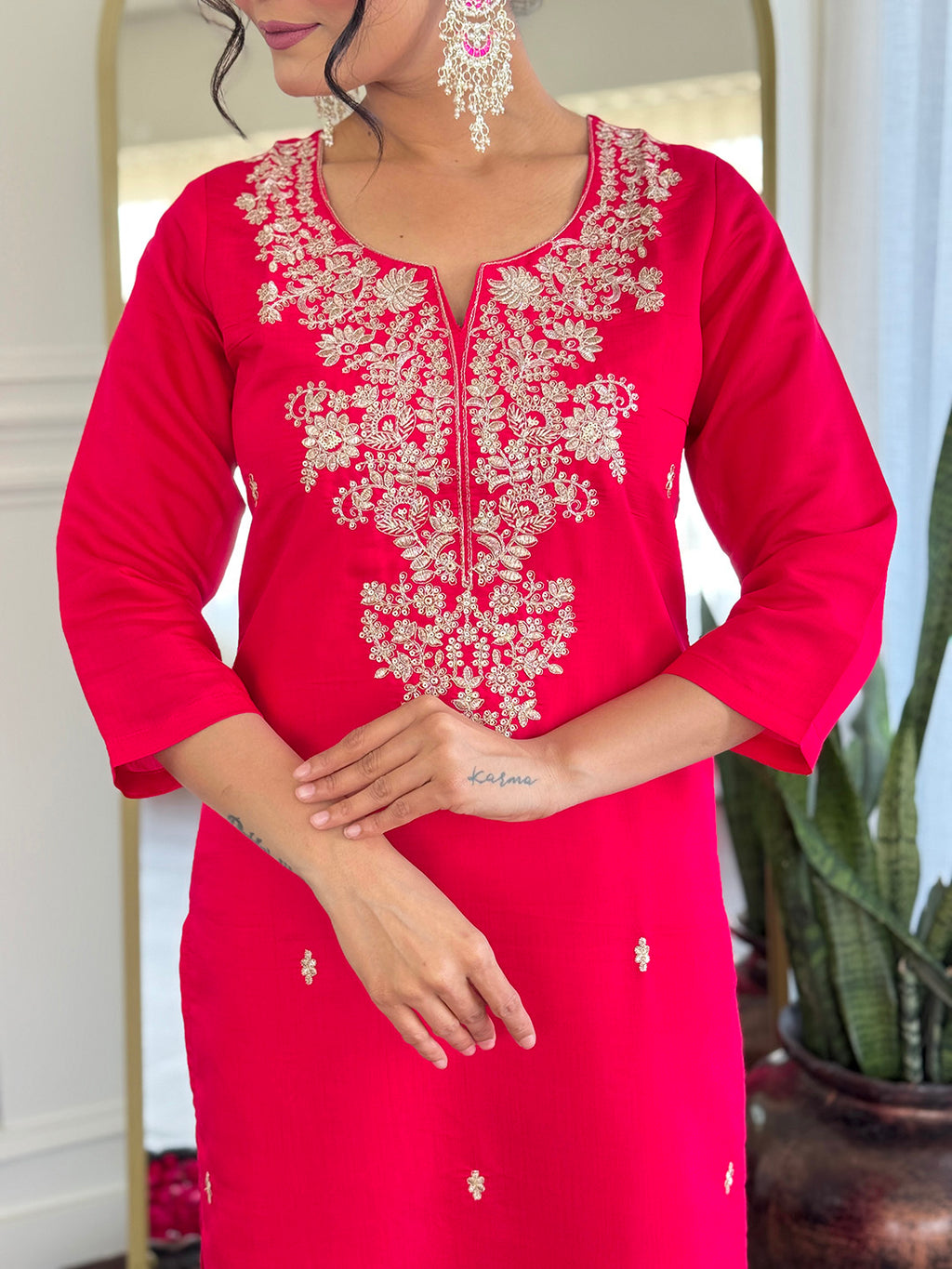 Royal Rani Pink Roman Silk Embroidered Kurta Set with Banarasi Weave Dupatta