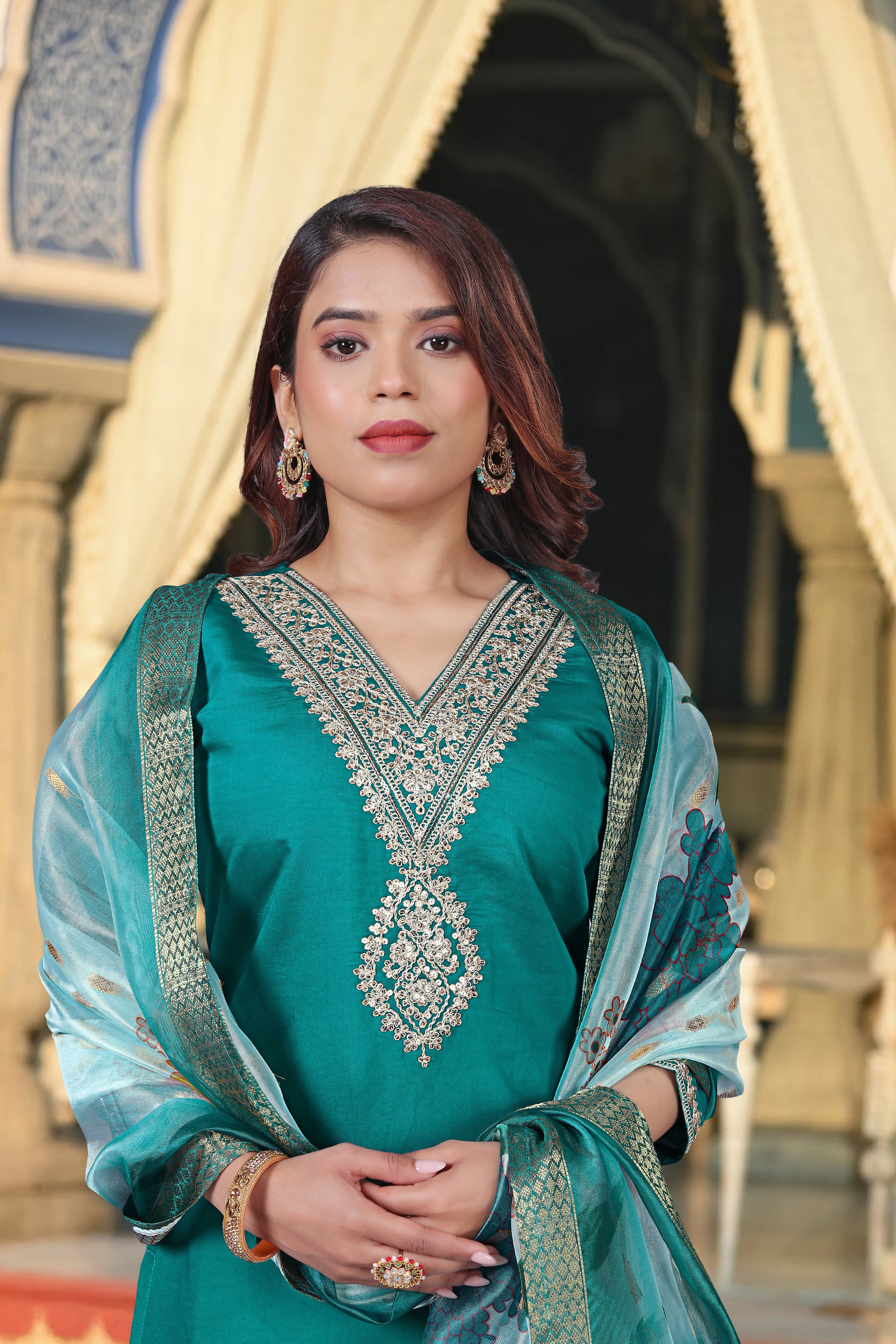 Emerald Elegance Chanderi Embroidered Kurta Set with Chanderi Printed Dupatta