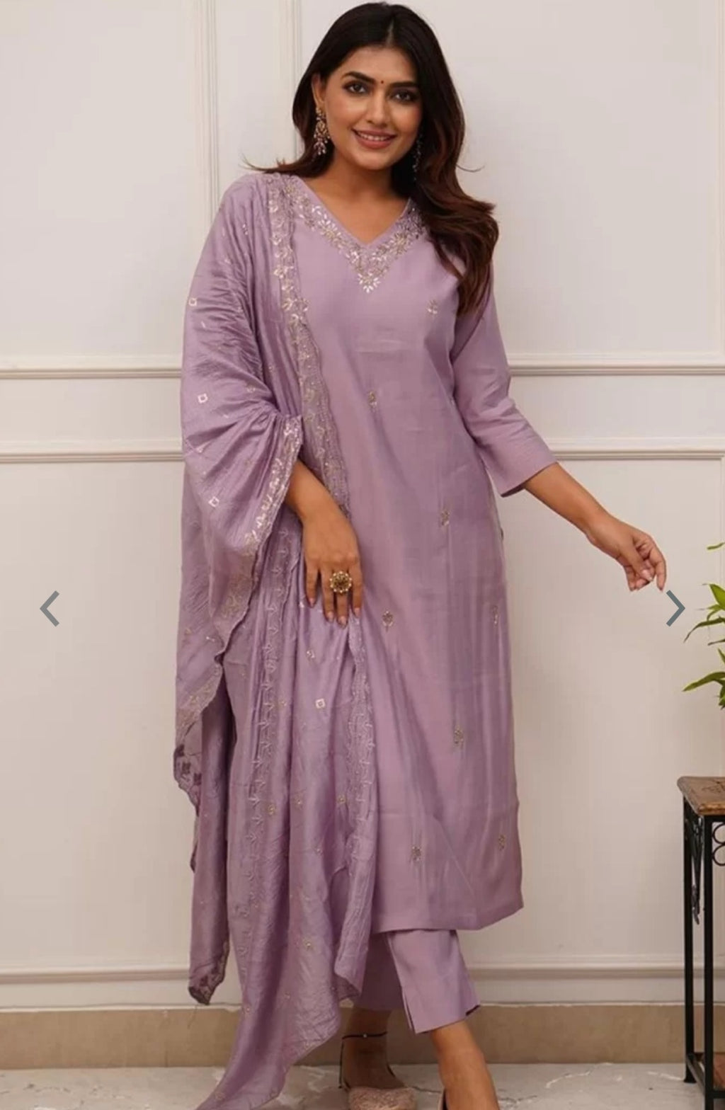 Mauve Lavender Roman Silk Hand-Embroidered Kurta Set