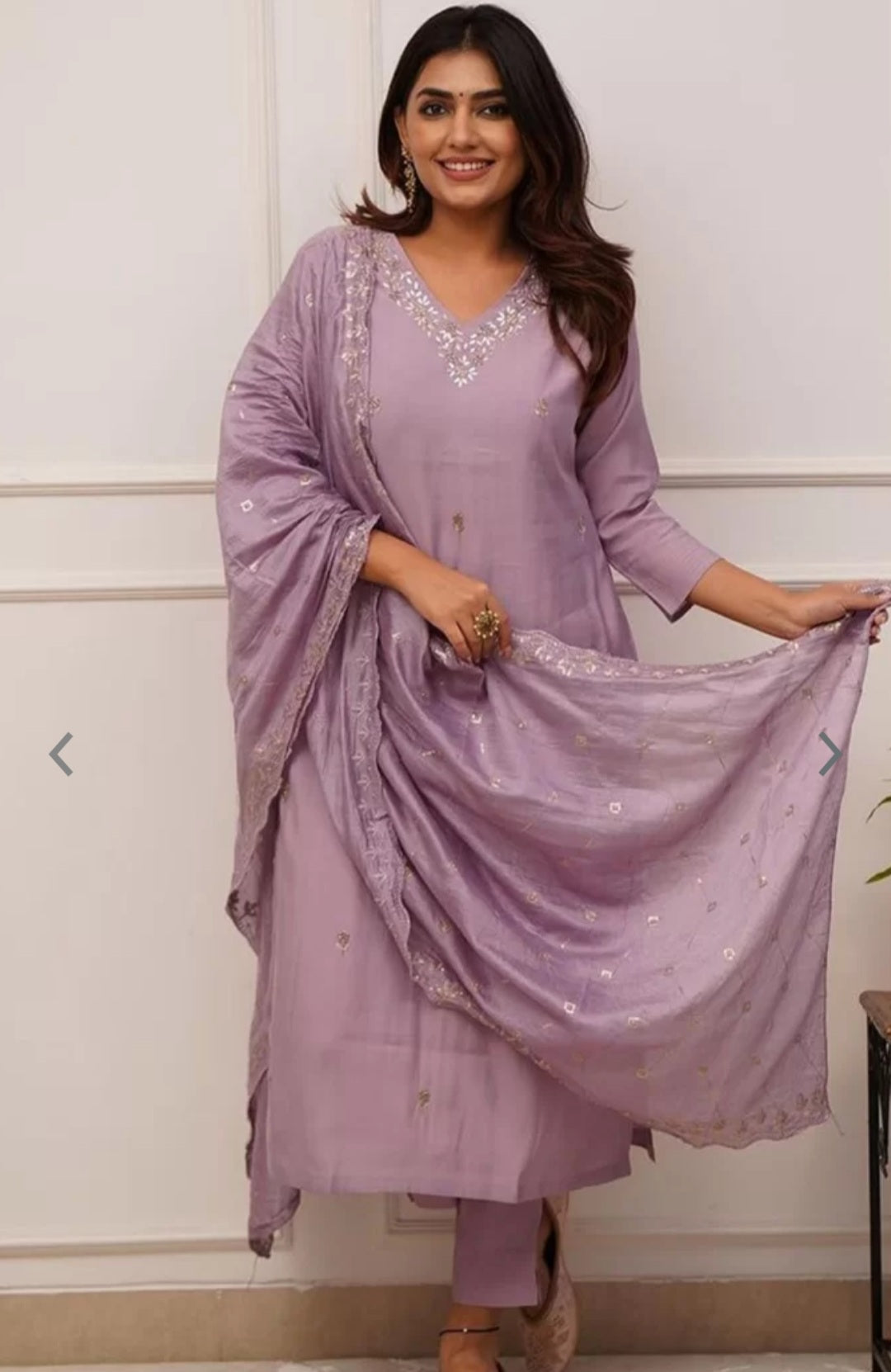 Mauve Lavender Roman Silk Hand-Embroidered Kurta Set