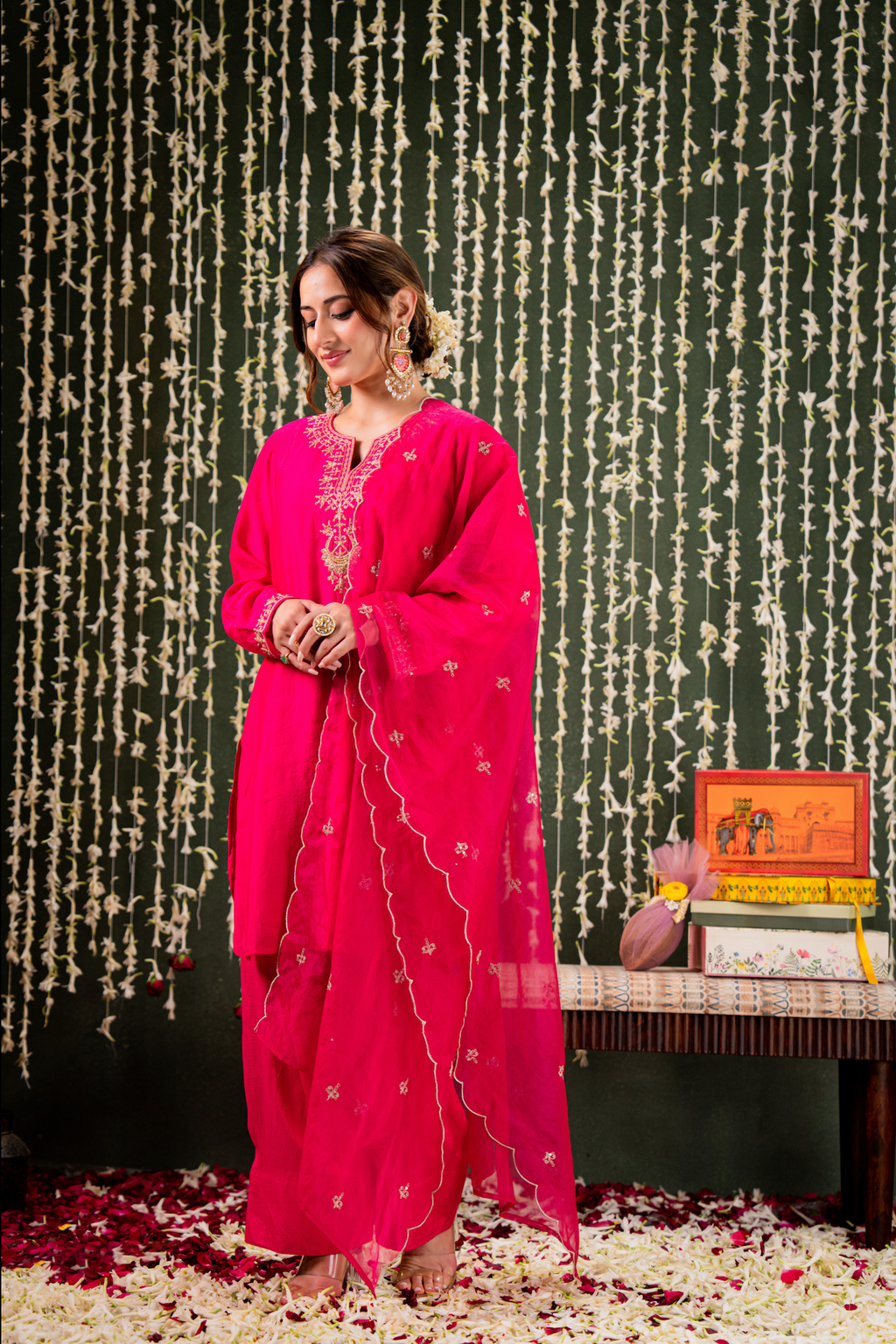 Magnificent Rani Pink Chanderi Silk Kurta Set with Intricate Gold Zari Embroidery